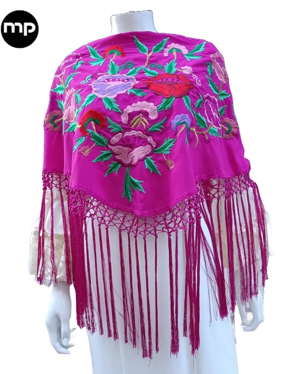 mantoncillo de flamenca bordado