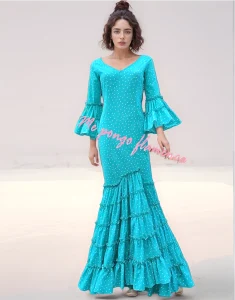 Traje canastero mujer verde agua con lunares y volantes